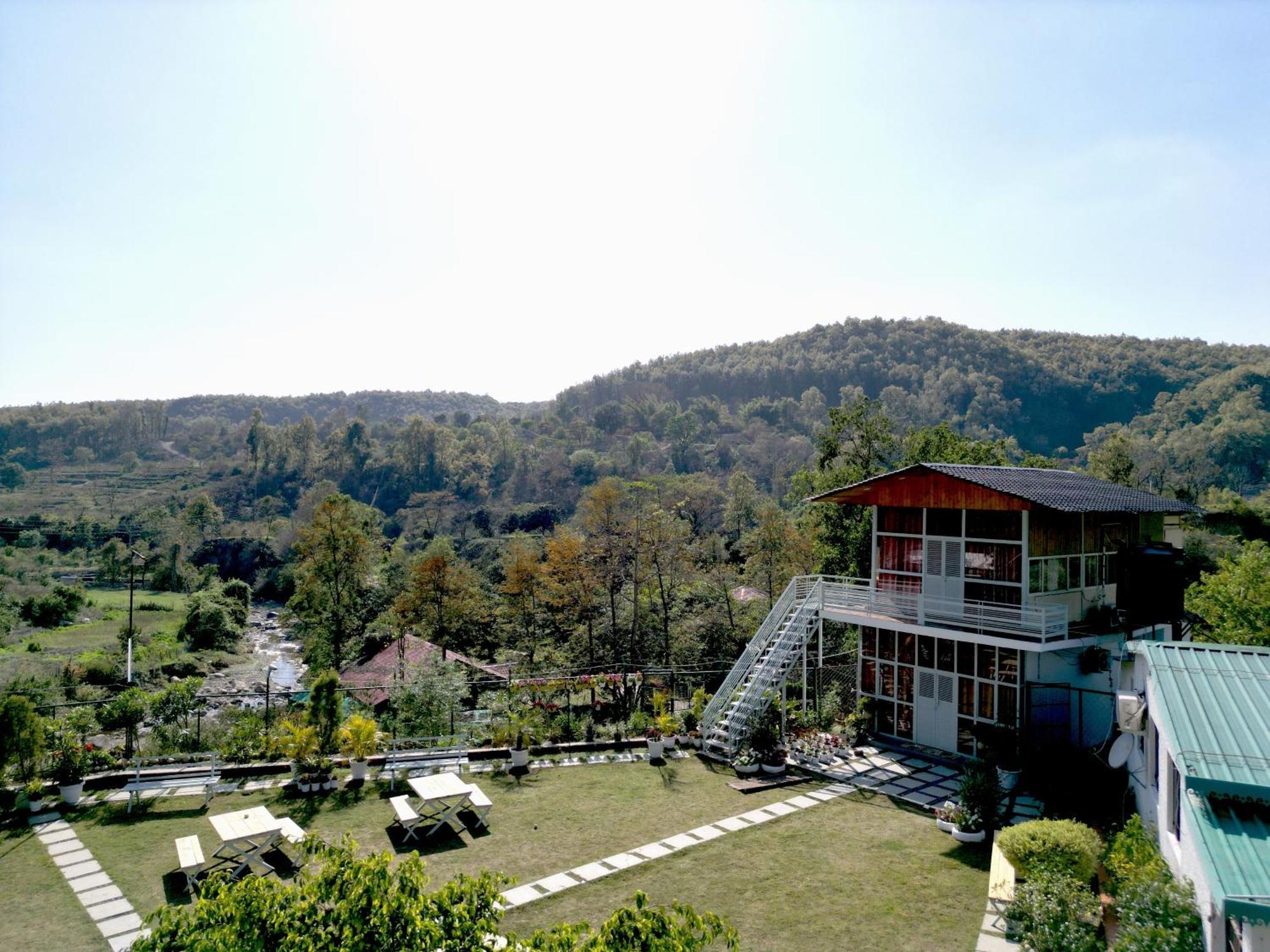 Saraiville- Luxury Riverside Cottages Dehradun Zewnętrze zdjęcie